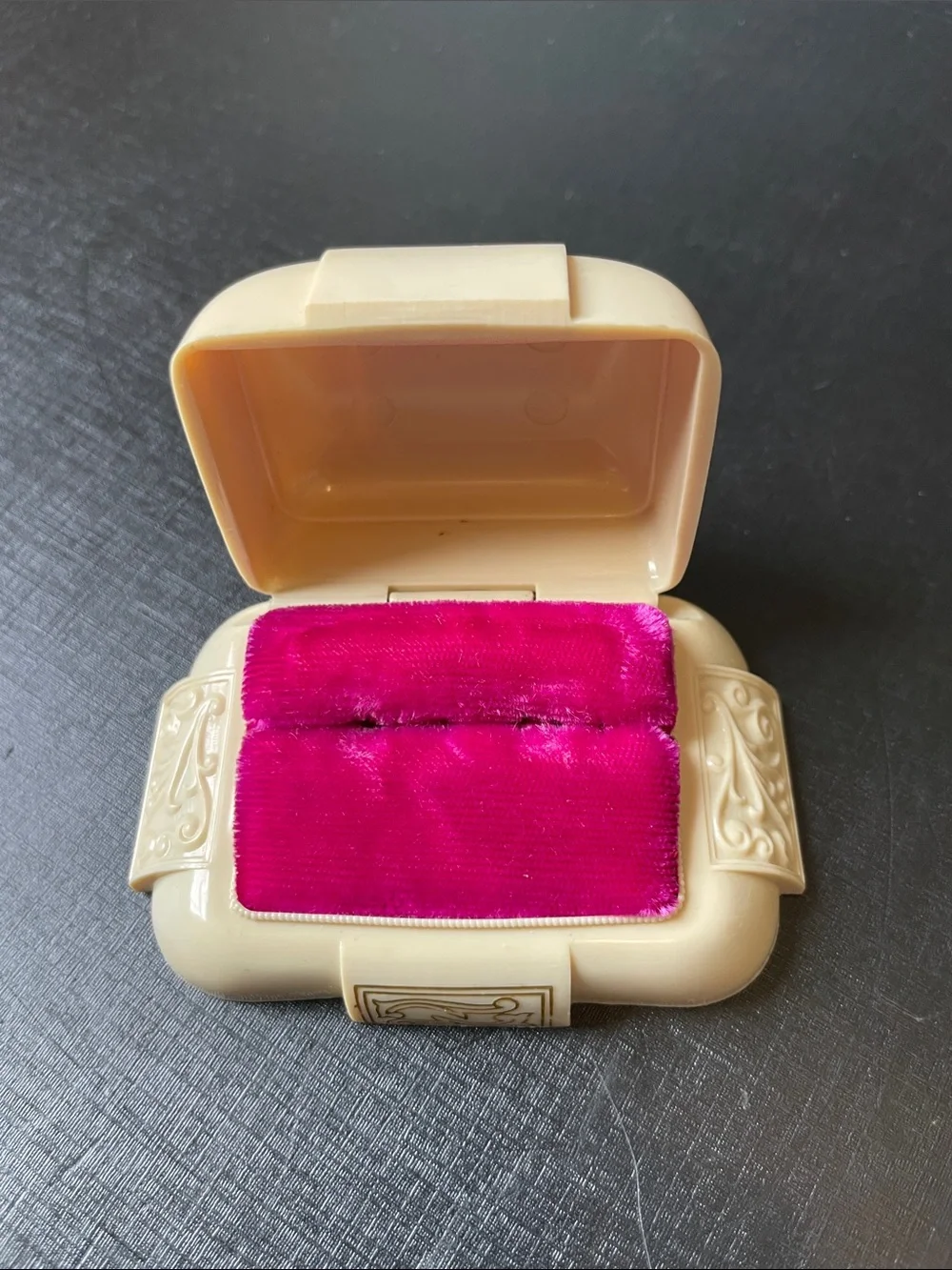 Vtg Dennison Art Deco Ring Box Celluloid Plastic Red Velvet Gold Scroll Accents